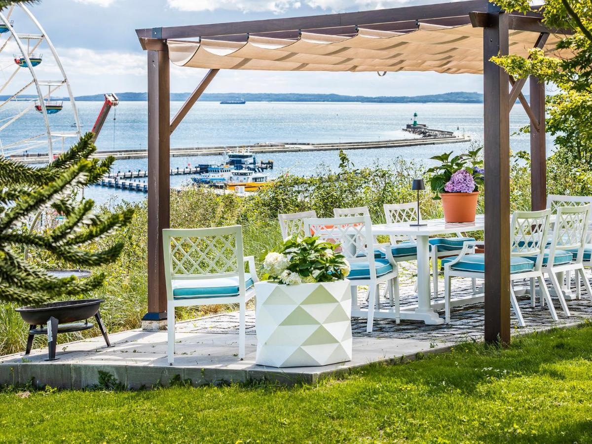 Ostseeresidenz Angelika mit Terrasse und Meerblick Sassnitz Exterior foto